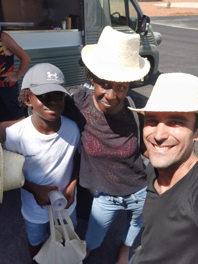 Photo de Mathieu DidierJean avec une adhérente Acces SAP